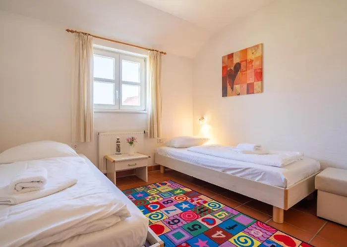 Rugana - Klassik Mit 2 Schlafzimmern Und Terrasse C50